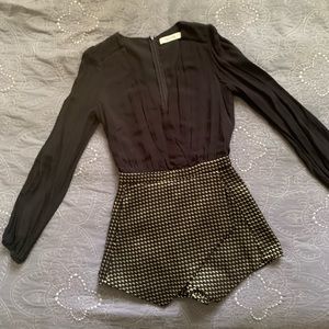 DO+BE Long Sleeve Romper